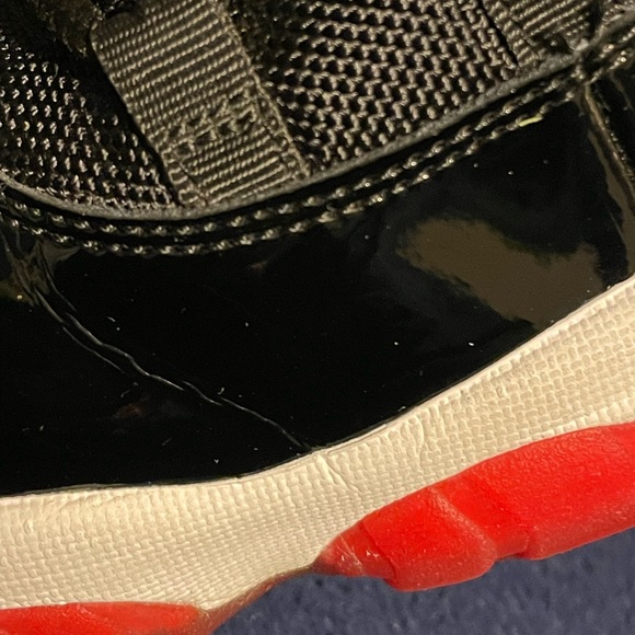 Nike Air Jordan 11 Xl Retro Bred 2012 Size 13 Black Red White - Picture 12 of 16